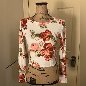 Urban Outfitters UO x Laura ashley  Floral Print ribbed Crop Top L 12